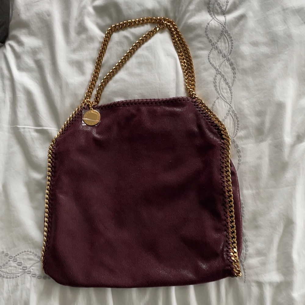 STELLA MCCARTNEY HANDBAG WITH ROSE GOLD HANDLES. NEVER BEEN WORN!